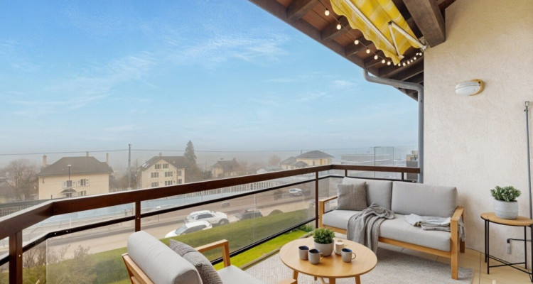 St Blaise: Superbe vue lac pour ce grand 5 pièces au dernier étage image 10