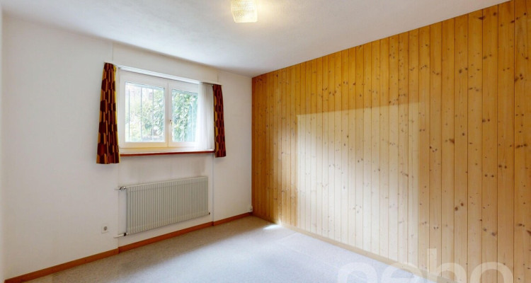 Freistehendes EFH mit grossem Garten, Aussenpool und Wintergarten image 8