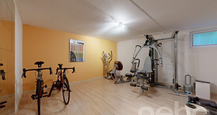 Grosszügige 4.5-Zimmer-Garten-Maisonette mit sonnigem Garten image 12