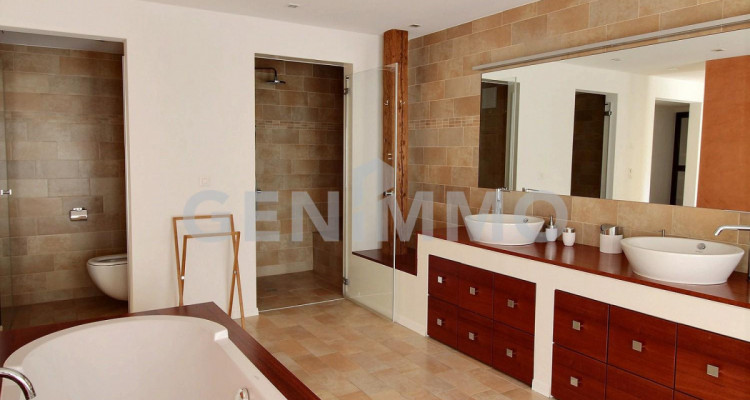 Ferme atypique rénovée image 7