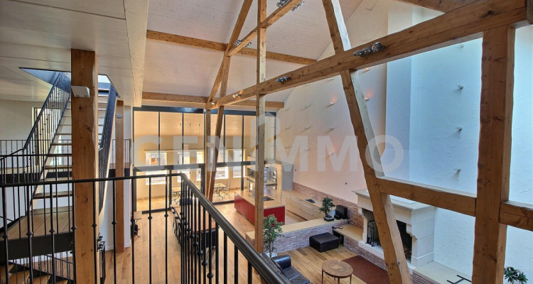 Ferme atypique rénovée image 4