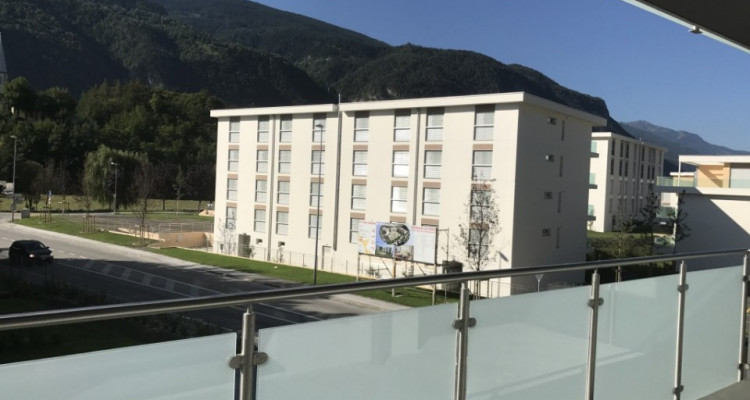 Appartement traversant 3.5 pièces avec terrasse, Granges VS image 7