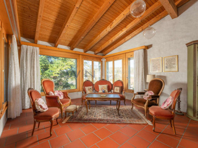 Elegantes Anwesen mit traumhaftem Ausblick image 1