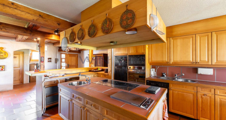 Elegantes Anwesen mit traumhaftem Ausblick image 7