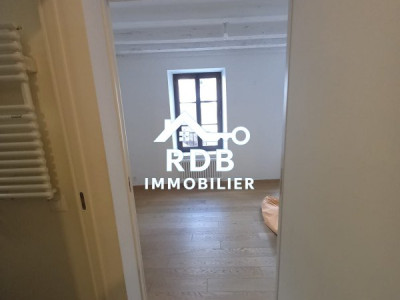 Appartement de 2,5 pièces au 1er étage sans ascenseur situé à Chêne-Bourg 1225  image 6