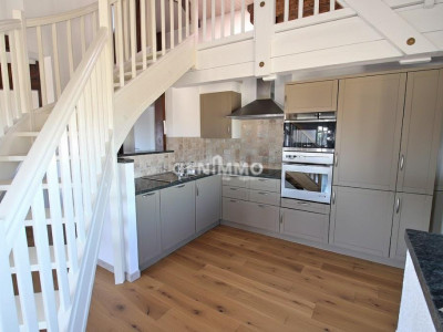 Dernier Étage dans un Immeuble Historique `Saint-Jean image 4