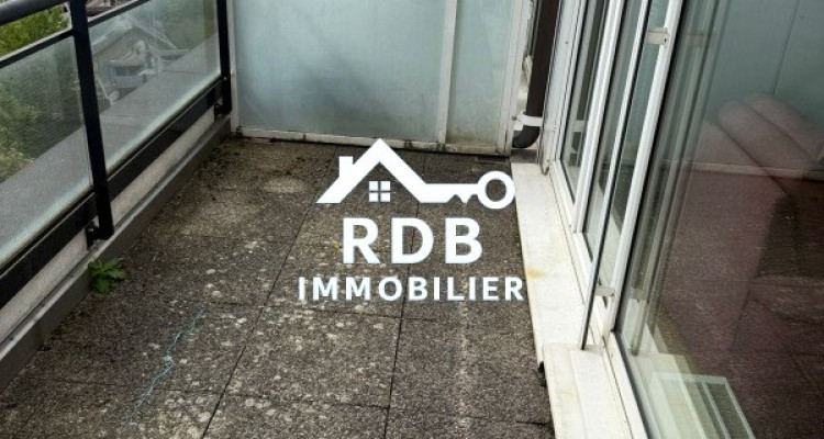 Appartement de 4,5 pièces au 8ème étage situé à Genève 1203 image 9