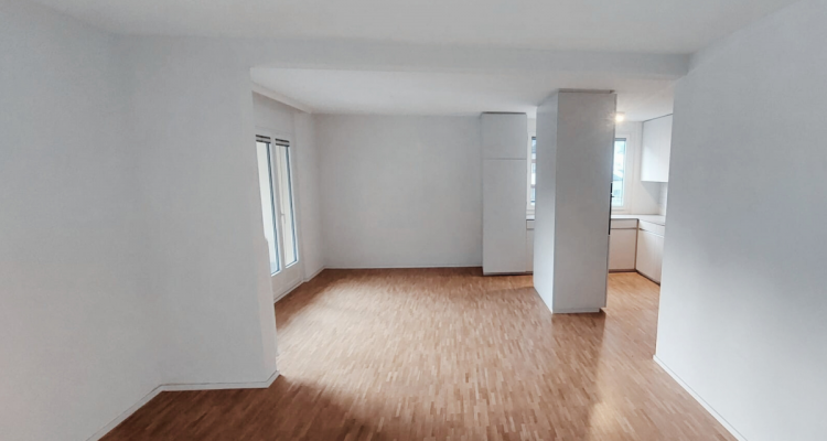 Moderne 4.5-Zimmer-Wohnung - appartement moderne 4.5 pièces image 4