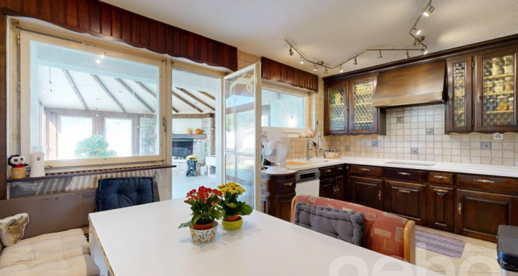 Villa de Maître de haut standing, grand jardin et vue panoramique image 4