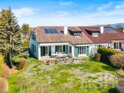 Dans un quartier résidentiel image 1