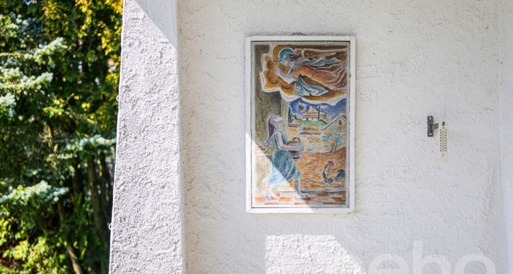 Dans un quartier résidentiel image 5