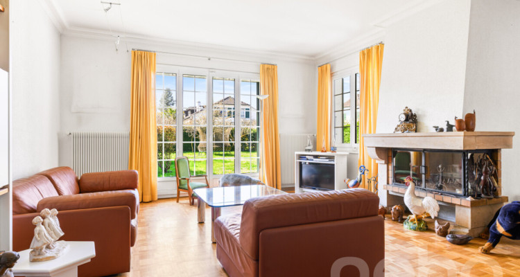 Dans un quartier résidentiel image 7