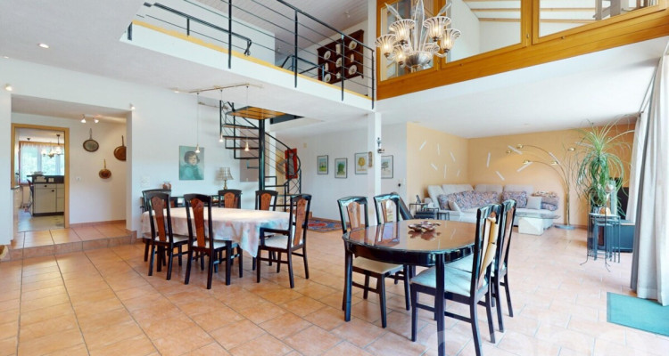 Familienfreundliches Haus mit grossem Grundstück und Ausbauoptionen image 4