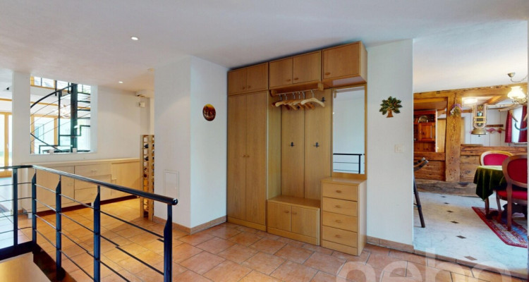 Familienfreundliches Haus mit grossem Grundstück und Ausbauoptionen image 12