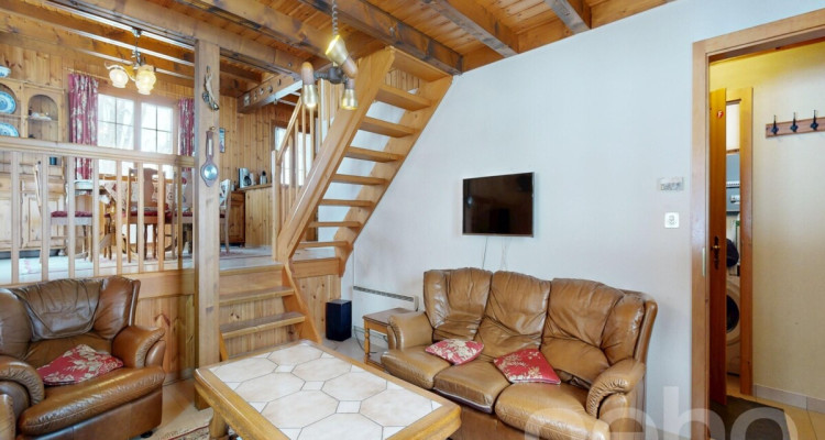 Exclusif : Chalet de 4 chambres avec garage image 10