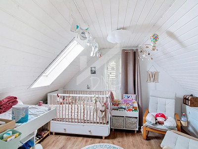 Choëx : une maison (triplex et studio) et un chalet (2.5p) image 5