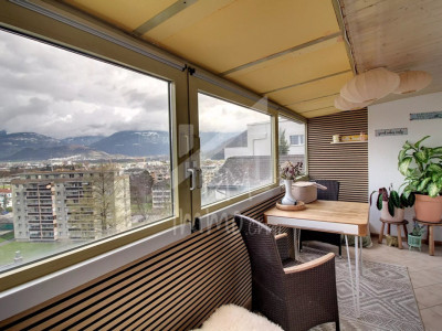 Choëx : une maison (triplex et studio) et un chalet (2.5p) image 8