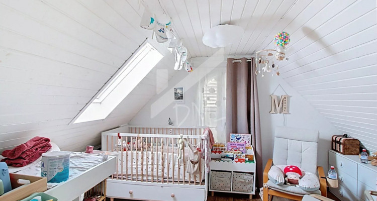 Choëx : une maison (triplex et studio) et un chalet (2.5p) image 5