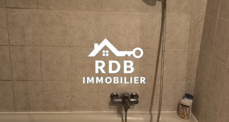 Appartement de 4,5 pièces au 8ème étage situé à Genève 1205 image 8