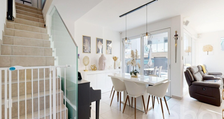 Superbe maison mitoyenne avec grande terrasse image 10