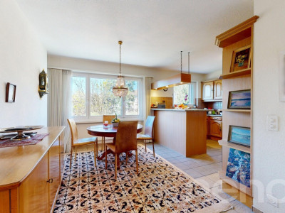 Zentrale 4.5-Zimmer-Wohnung mit Aussicht image 4