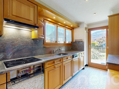 Exclusif: Charmant chalet de 4 chambres et grand jardin image 3