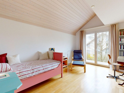 Lichtdurchflutetes Zuhause mit traumhaftem Garten image 8