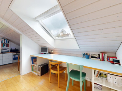 Lichtdurchflutetes Zuhause mit traumhaftem Garten image 12