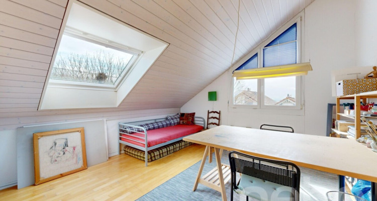 Lichtdurchflutetes Zuhause mit traumhaftem Garten image 11