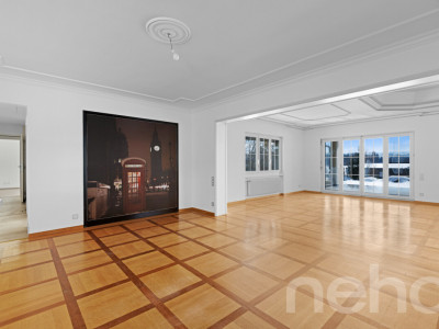 Somptueuse Maison Familiale : Volumes Généreux et Grand Terrain image 5