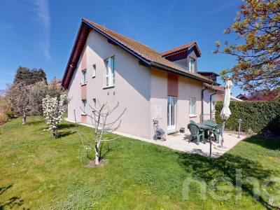 Confort et espace : maison jumelle 5.5 pièces avec jardin à Gland image 5