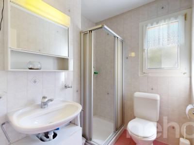 Confort et espace : maison jumelle 5.5 pièces avec jardin à Gland image 11