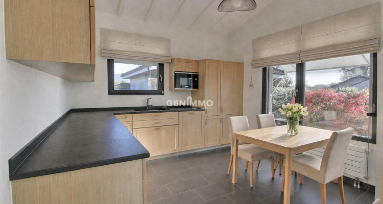 VILLA INDIVIDUELLE AVEC VUE LAC image 2