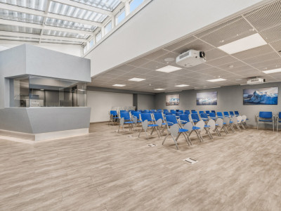 Salle de séminaire équipée I cadre professionnel et services image 1