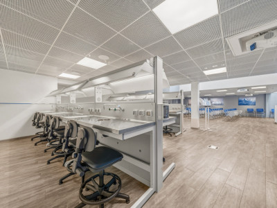 Salle de séminaire équipée I cadre professionnel et services image 3