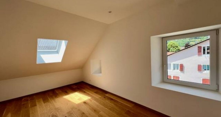 Appartement D - 2,5 pièces avec balcon et mezzanine - Cadre agréable à Couvet image 5