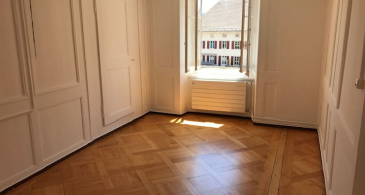 En exclusivité - Immeuble mixte au coeur des Ponts-de-Martel - CHF 800000.- image 9