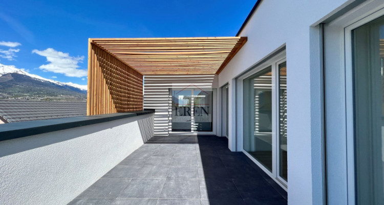 Attique 4,5 pièces avec grande terrasse et vue panoramique à Salins (Sion) image 10