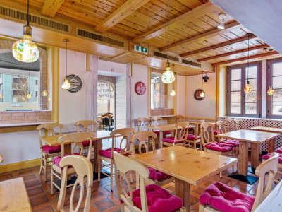 IMMEUBLE MIXTE – FLEURIER CENTRE image 13