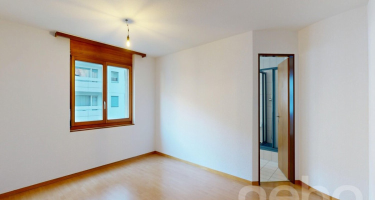 Grosszügige 5-Zimmer-Duplexwohnung mit Bergblick in Visp image 9