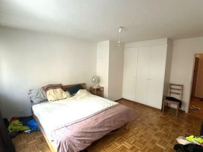 Très grand 3.5 pièces à 50m du Lac et des Bains des Pâquis image 3