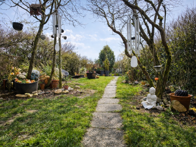 Appartement 3 pièces en rez-de-jardin avec terrasse & jardin privatif image 2