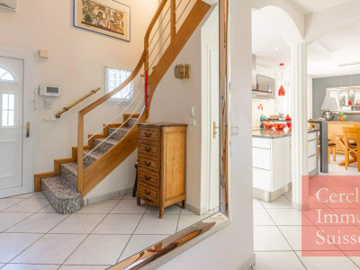 Maison familiale avec piscine, proche Genève ? Idéale frontaliers ? Saint-Martin-Bellevue (74370) image 6