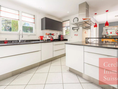 Maison familiale avec piscine, proche Genève ? Idéale frontaliers ? Saint-Martin-Bellevue (74370) image 7