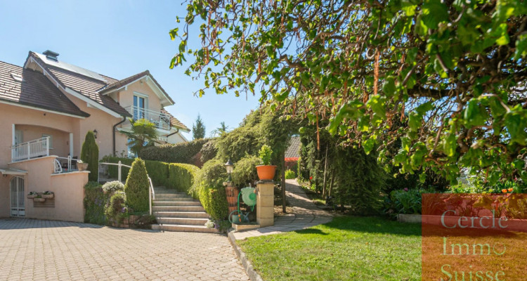 Maison familiale avec piscine, proche Genève ? Idéale frontaliers ? Saint-Martin-Bellevue (74370) image 5