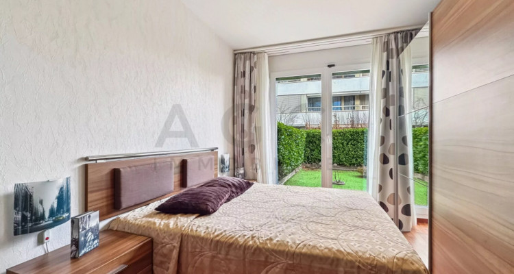 EXCLUSIVITÉ - Appartement lumineux de 4 pièces avec terrasse couverte, jardin privatif et box ? Châtelaine image 9