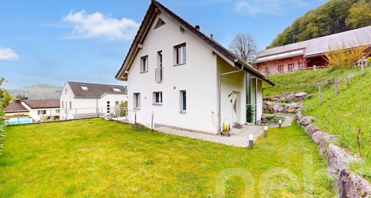 Stilvolles 6.5-Zimmerhaus in erhöhter Lage mit Weitblick image 1