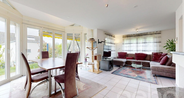 Stilvolles 6.5-Zimmerhaus in erhöhter Lage mit Weitblick image 3