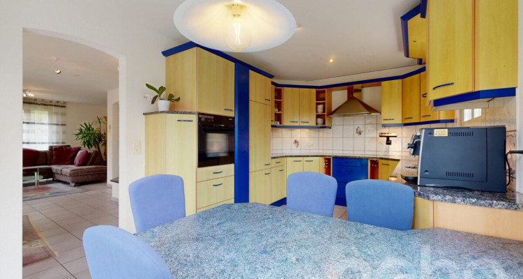 Stilvolles 6.5-Zimmerhaus in erhöhter Lage mit Weitblick image 8