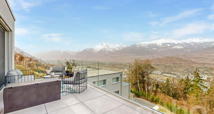 Superbe maison mitoyenne avec vue imprenable image 8